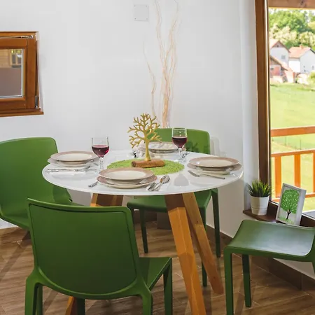 Ferienhaus Lipa & *
